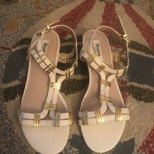 New without tags Dune sandals